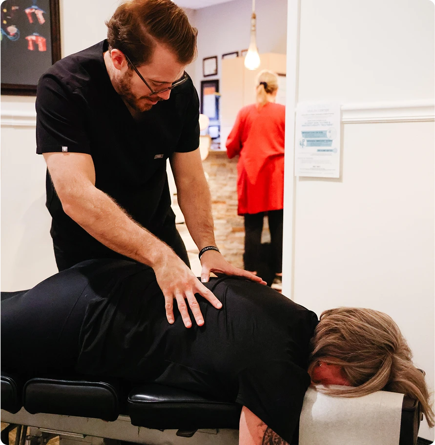 Who Is a Chiropractor in Royal Palm Beach, FL Banner