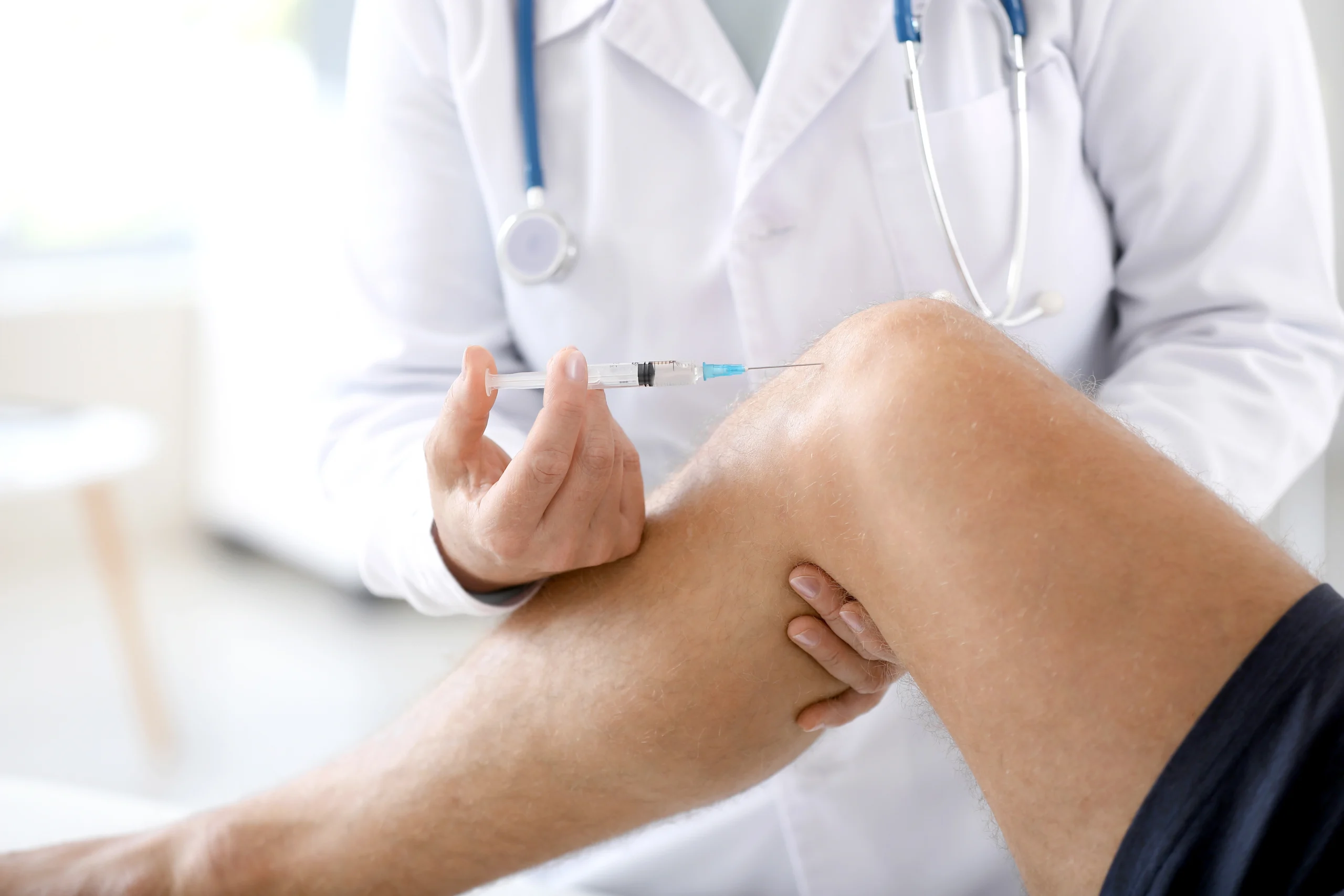 Are Knee Injections Safe for Arthritis Pain? Banner